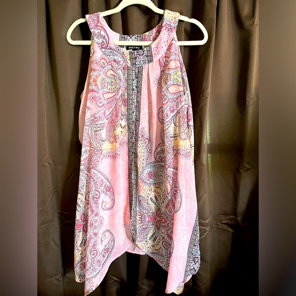 Ladies Roz& Ali Blouse, Size Large, Pink,Lavender, Black, Cream ,White, So Cute